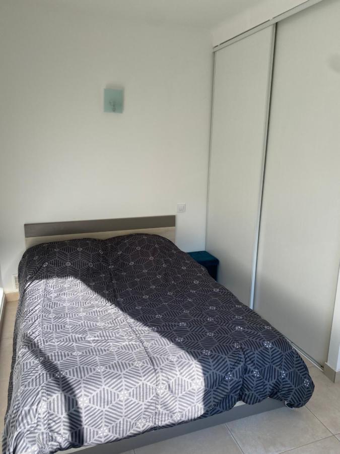 Agreable 2 Pieces En Ville Comme A La Campagne Ницца Экстерьер фото